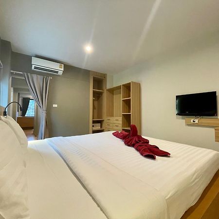 Room Actually Service Apartment Karon Buitenkant foto