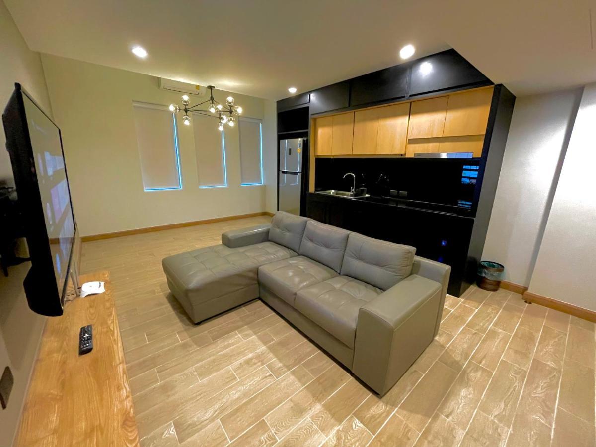 Room Actually Service Apartment Karon Buitenkant foto