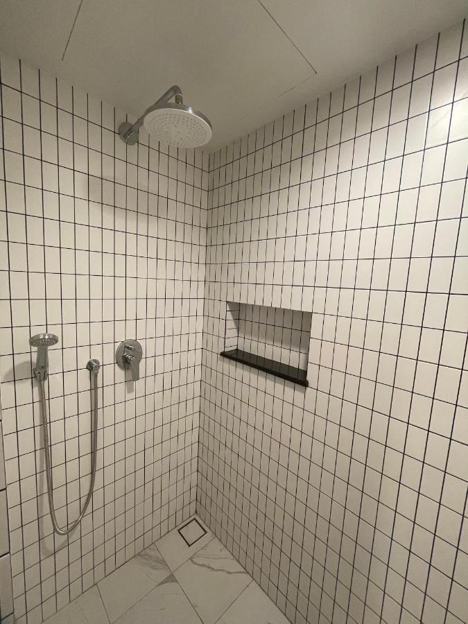 Room Actually Service Apartment Karon Buitenkant foto