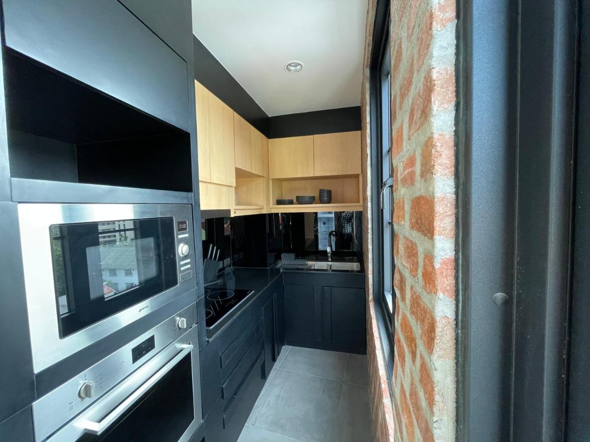 Room Actually Service Apartment Karon Buitenkant foto