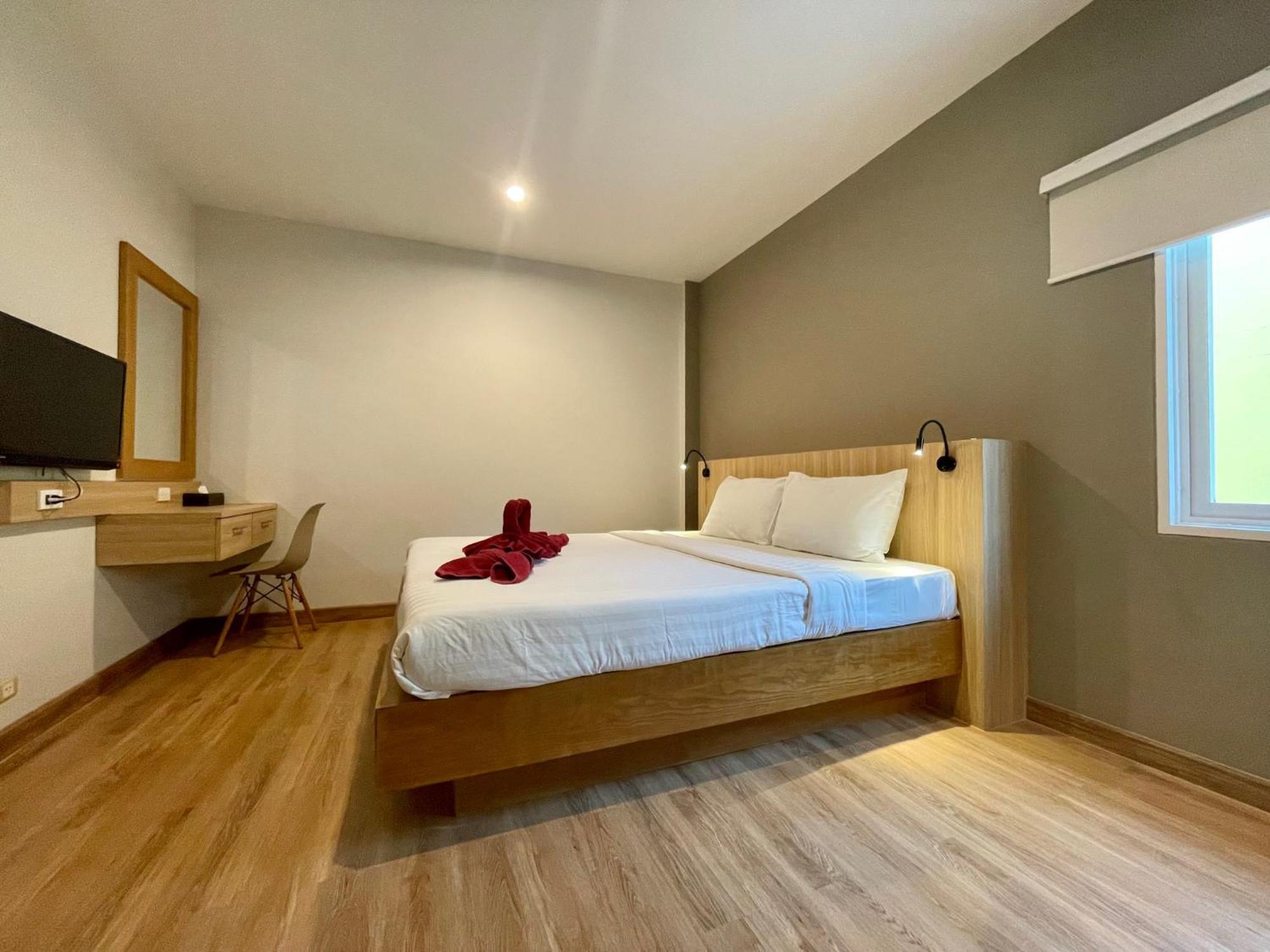 Room Actually Service Apartment Karon Buitenkant foto