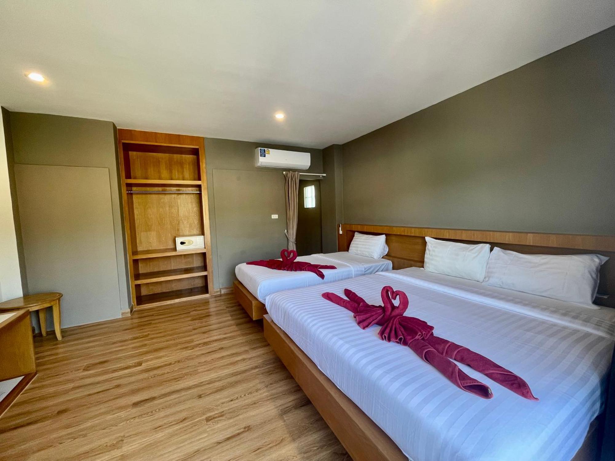 Room Actually Service Apartment Karon Buitenkant foto